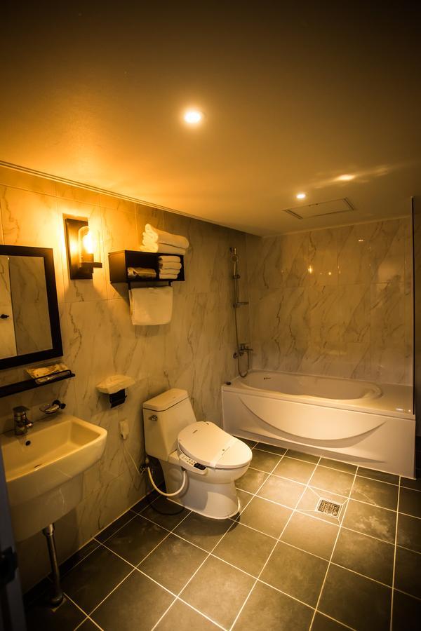 Gallery Tourist Hotel Cheongju Exterior foto